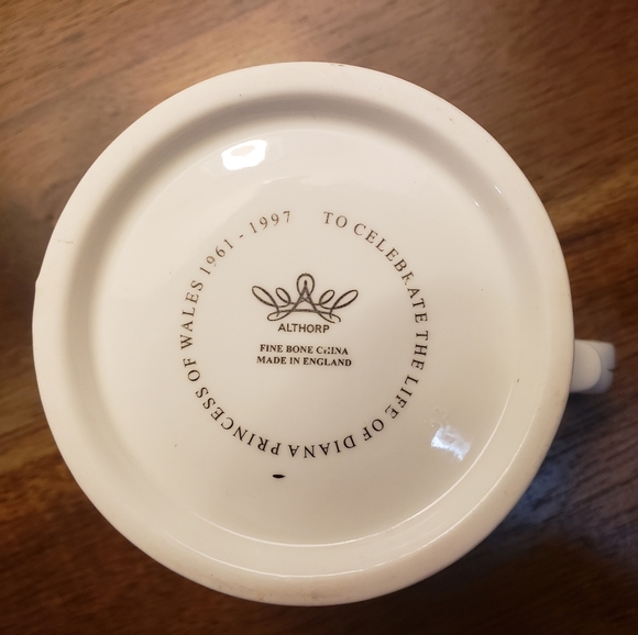 Althrop Diana Princess of Wales cup - Picture 4 of 4